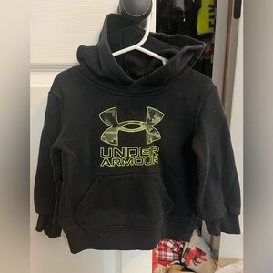 Under armour sweat shirt